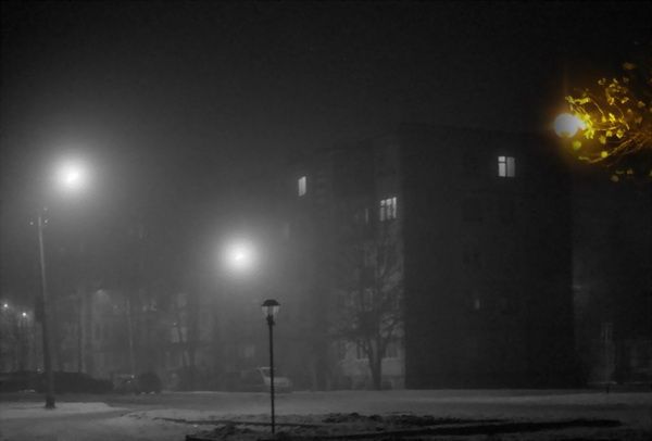 Обложка произведения 'Вечер, улица, фонарь'