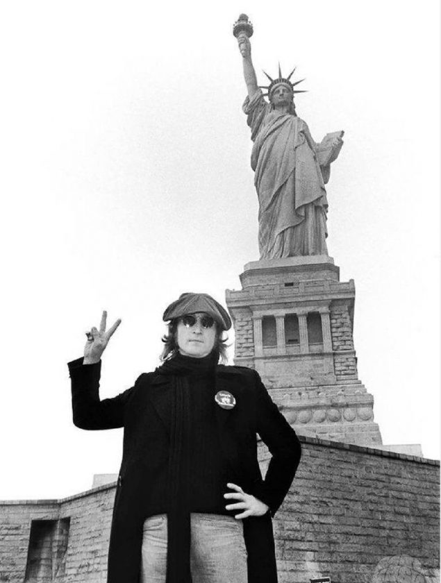 Обложка произведения 'Семь Я. 3. ДА(ГО)Н. Циррин.'